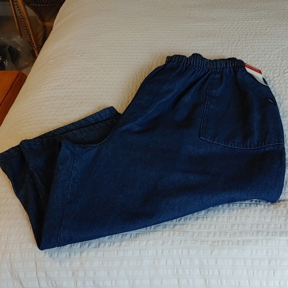 💚NWT HIGH RISE/HIGH WAIST  WIDE LEG CROP JEANS - Picture 4 of 8